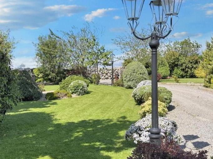 Готель Tara House Annalong Екстер'єр фото